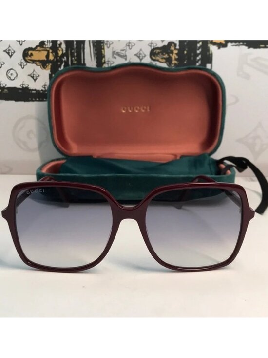 New ✨ Authentic Gucci GG0544S 003 Sunglasses – Burgundy Frame with Blue Gradient